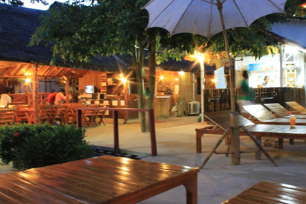 Bamboo Mountain View Phi Phi Resort Экстерьер фото