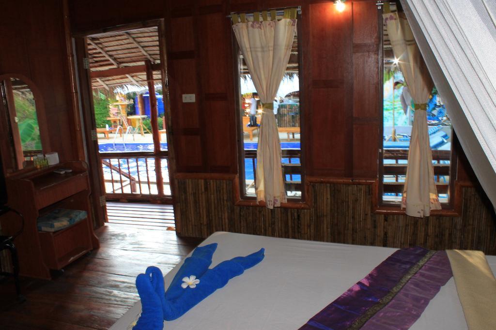 Bamboo Mountain View Phi Phi Resort Номер фото
